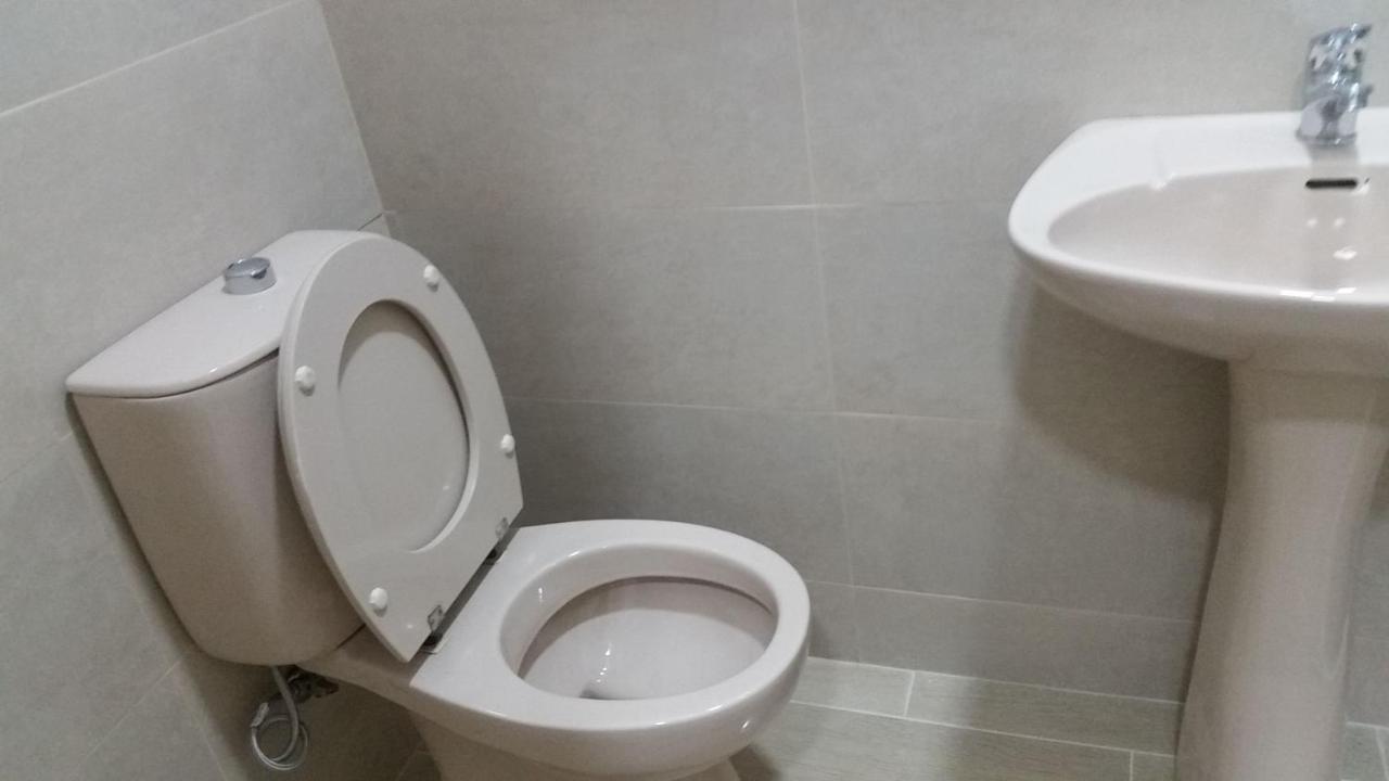 וילה נובה דה גאיה Porto Arrabida Gaia, Big Comfortable, 4Or6 Pax, Ground Floor מראה חיצוני תמונה
